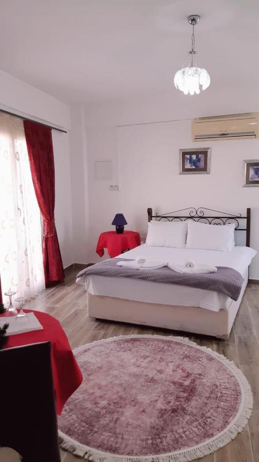 Malia Holiday Let Famagouste Extérieur photo